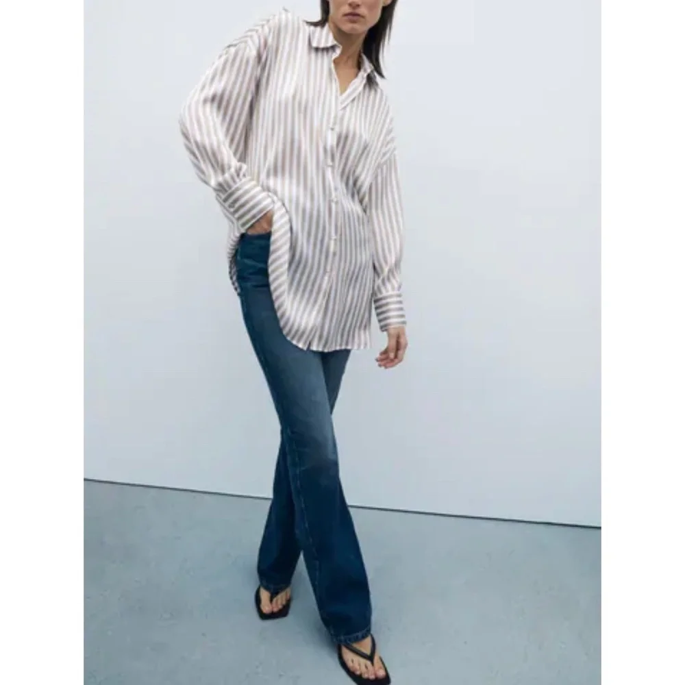 Notations | VTG Striped Shiny Silky Long Sleeve Round Neckline Charmeuse Blouse - Picture 13 of 13